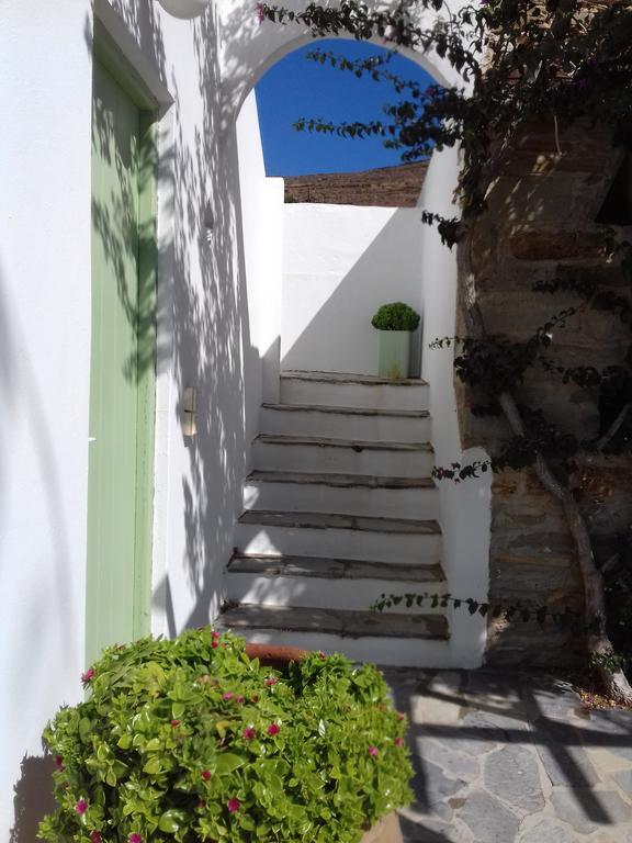 Kyklades Aparthotel Agios Ioannis  Exterior photo